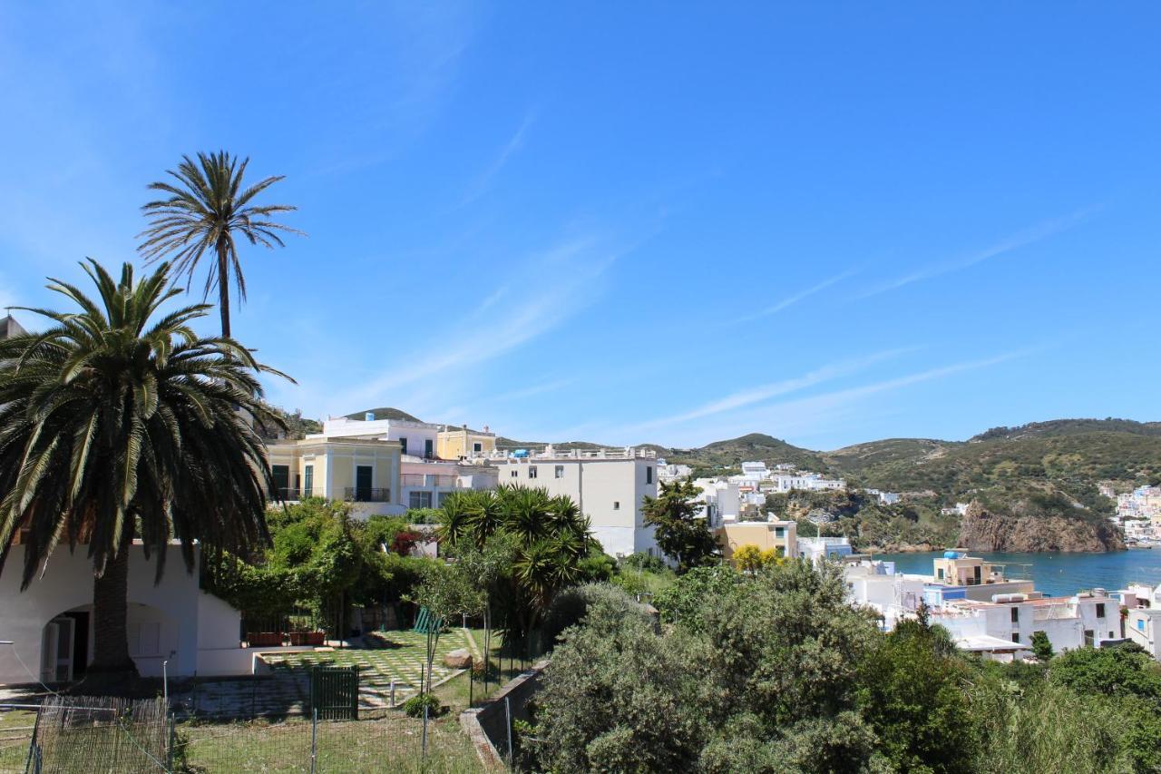 Agenzia Isotur Villa Olimpia Ponza Kültér fotó