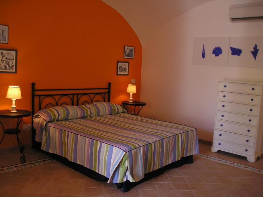 Agenzia Isotur Villa Olimpia Ponza Kültér fotó